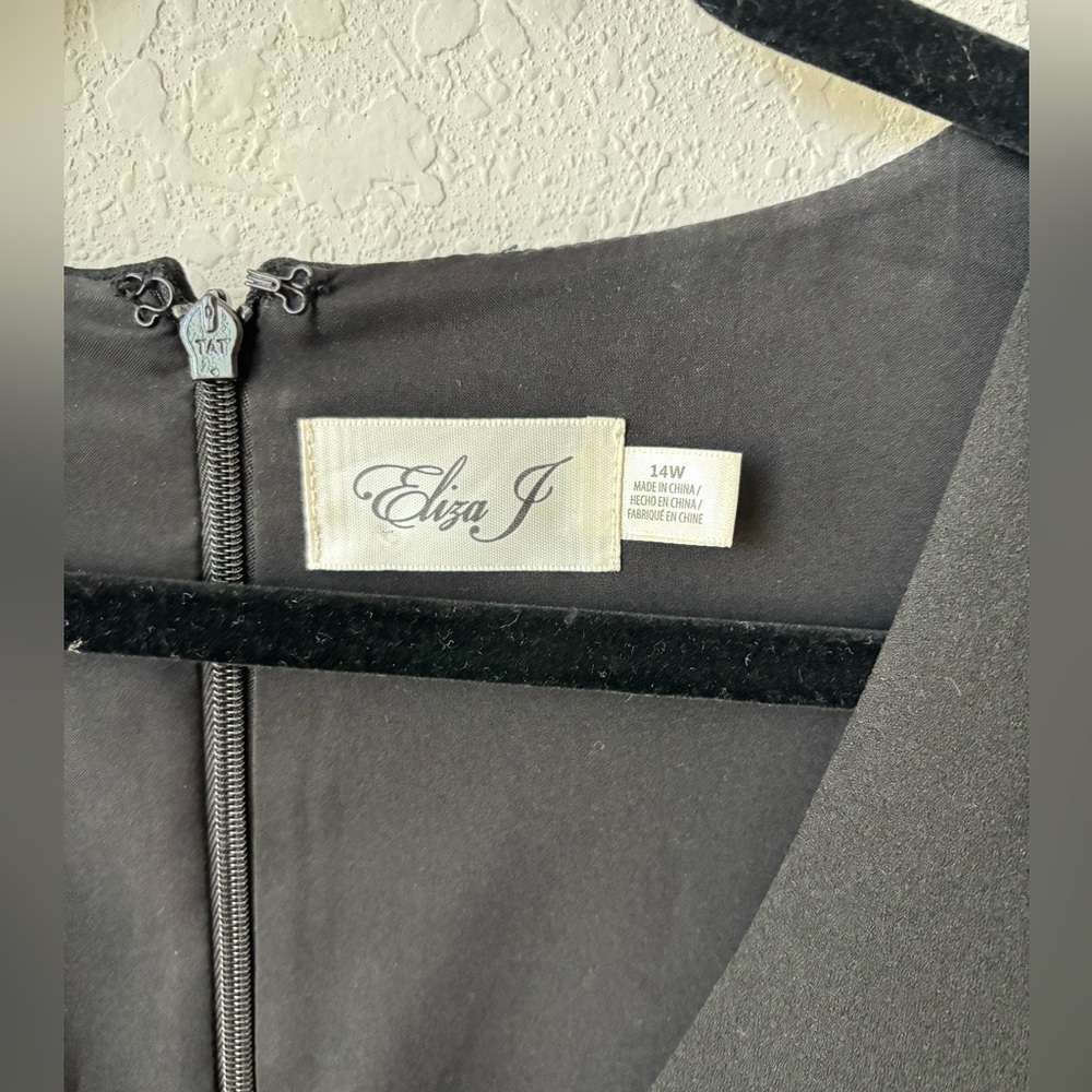 Eliza J Black Pleated Flutter-Sleeve Jumpsuit size 14W - Picture 5 of 9